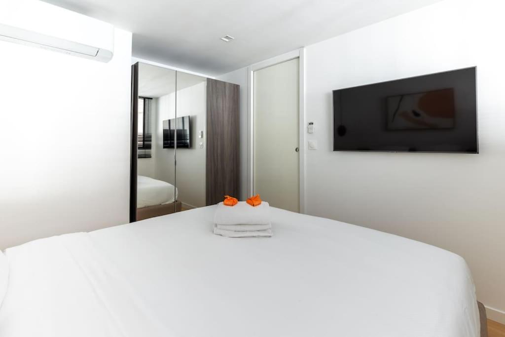 Invalides Palais Bourbon Luxueux Appartement 4P Paris Exterior foto